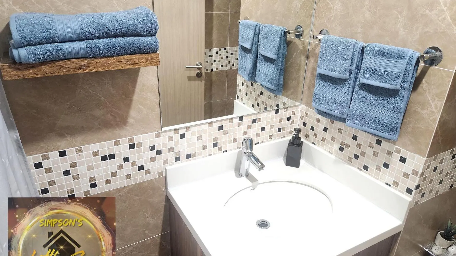 Apartamento Simpson'S Little Gem Kingston 0*,