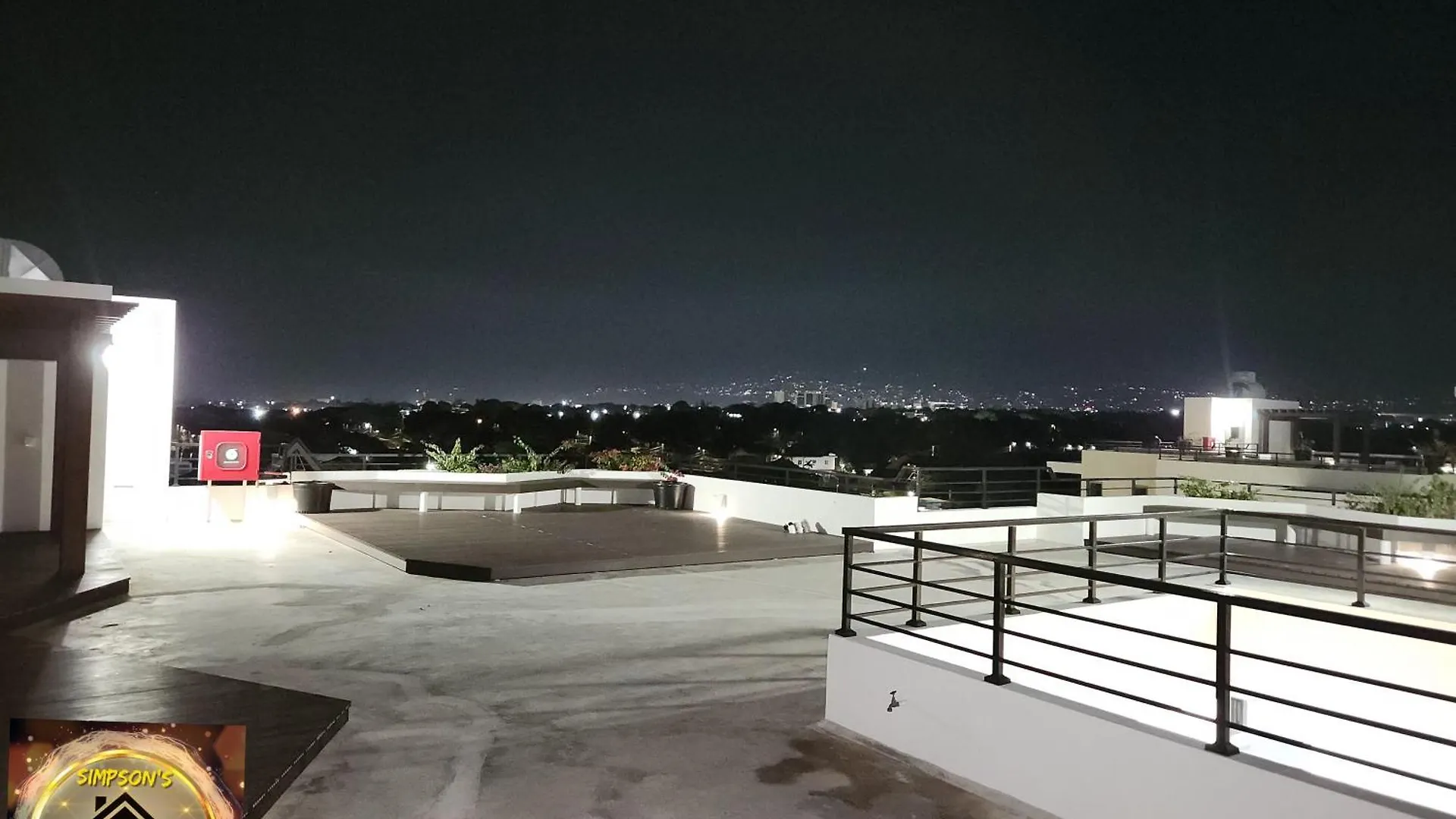 Apartamento Simpson'S Little Gem Kingston