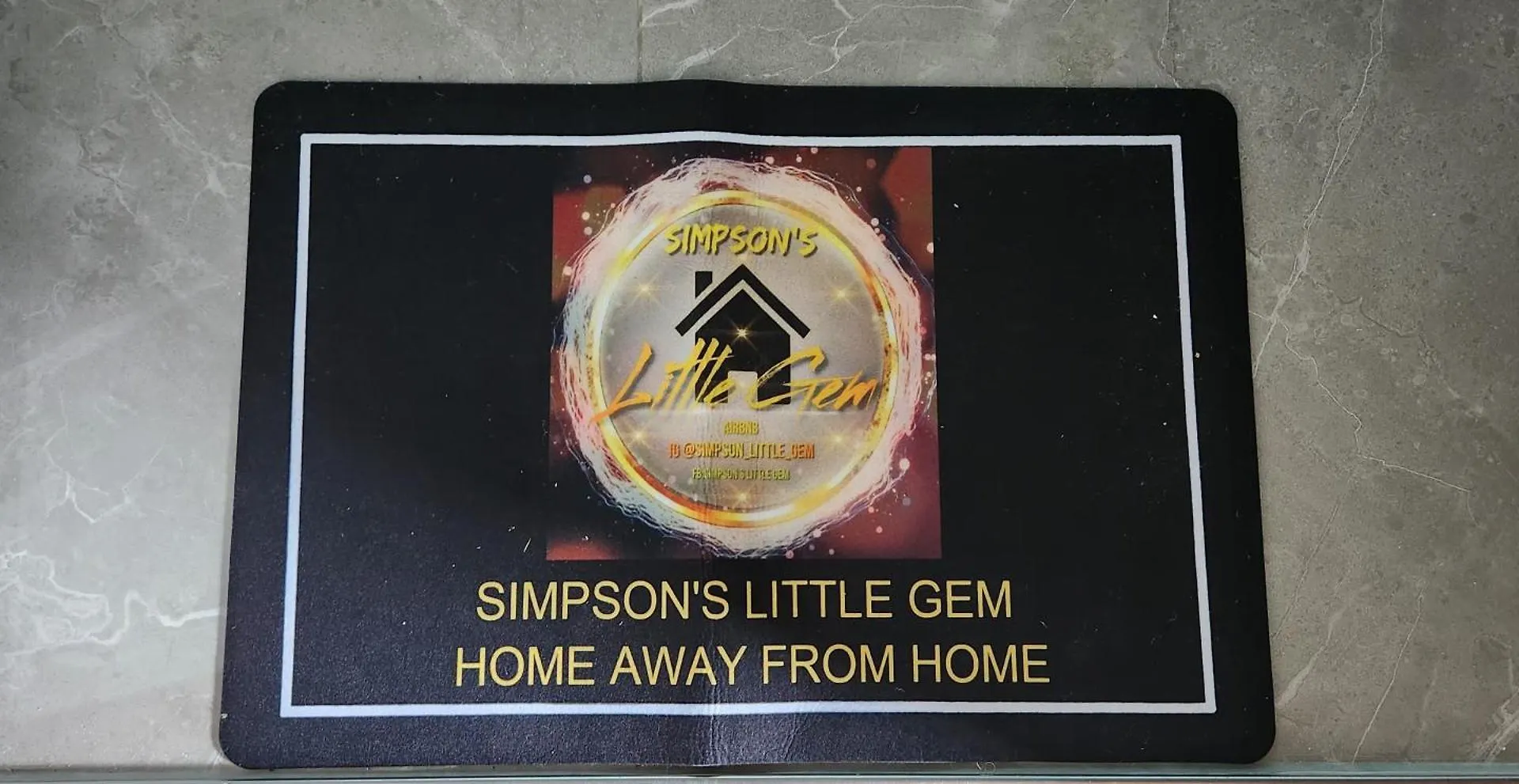 Apartamento Simpson'S Little Gem Kingston
